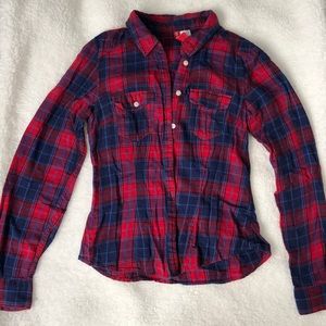 Plaid long sleeve shirt